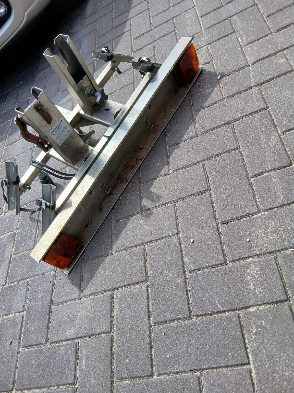 Fietsendrager, Ophalen, 2 fietsen, Gebruikt, Trekhaakdrager