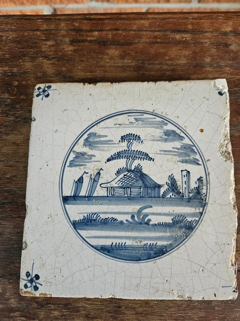 Antieke Friese wandtegel met schaapskooi en skutjes, Ophalen of Verzenden