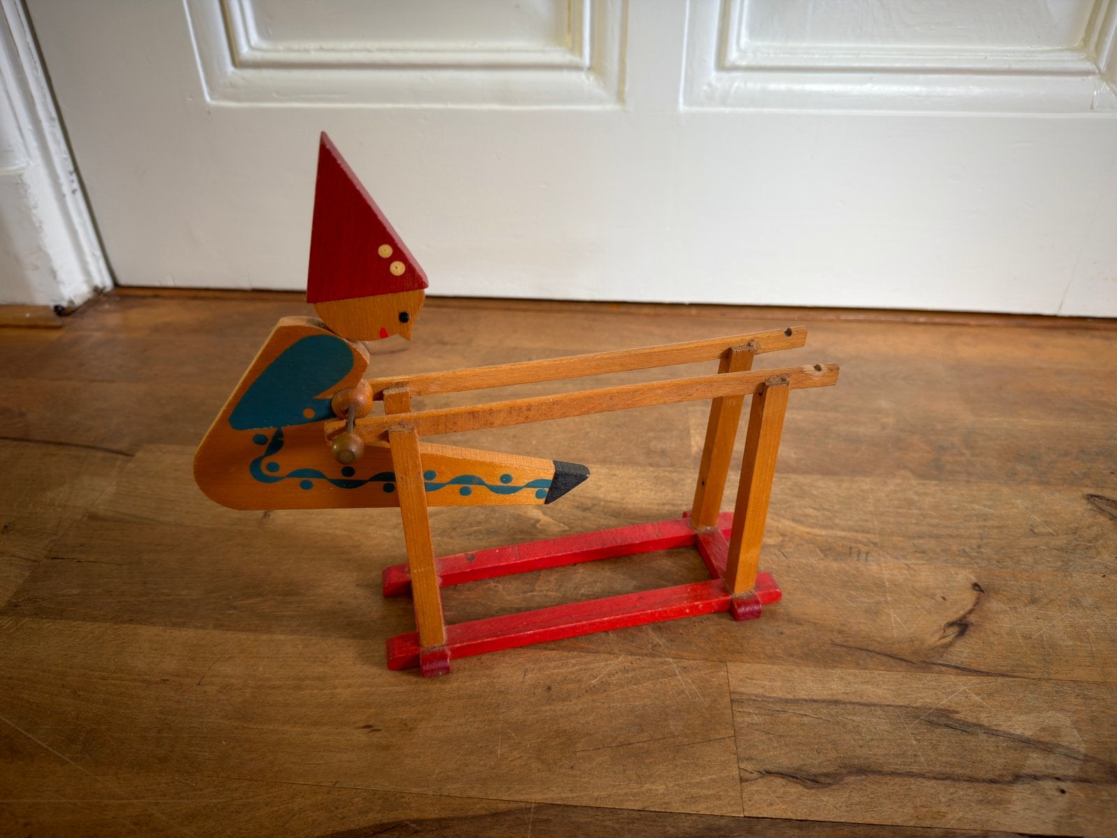 Vintage houten mechanisch speelgoed Oost-Duitsland jaren 60, Ophalen, Zo goed als nieuw