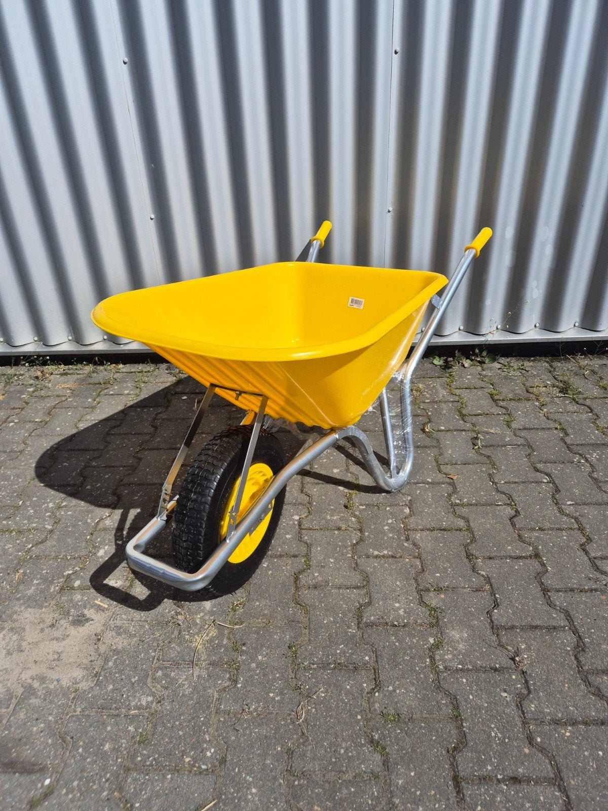 nieuwe verstevigde kunststof kruiwagen / bouwkruiwagen, ., Nieuw, Ophalen of Verzenden, .