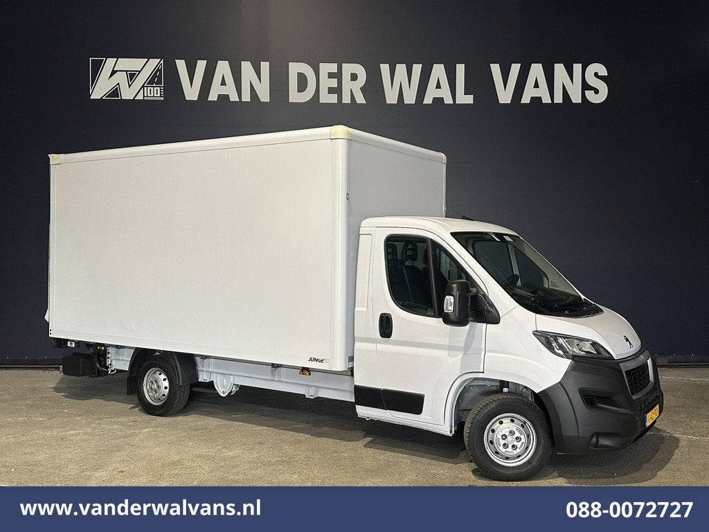 Peugeot Boxer 2.2 BlueHDi 141pk Bakwagen 436cm Lang Laadklep, Auto's, Voorwielaandrijving, Stof, Gebruikt, 4 cilinders