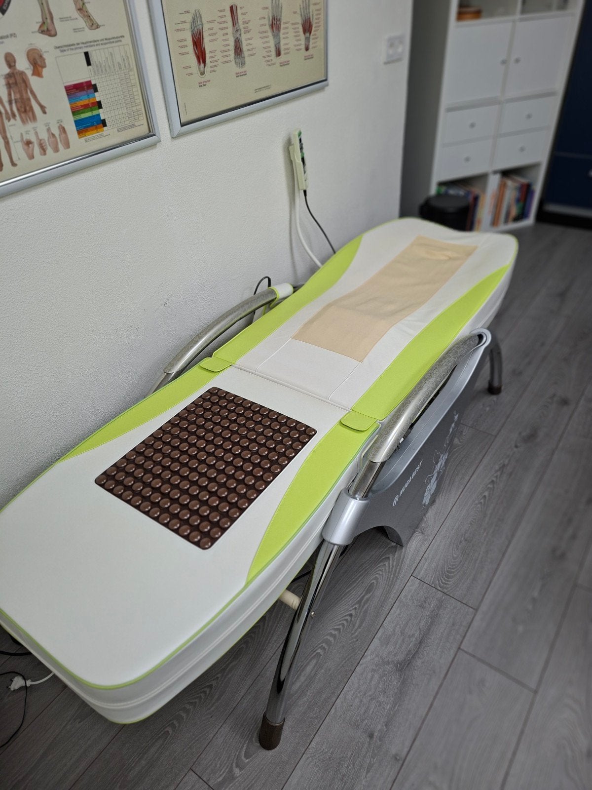 Nuga Best NM-5000E Therapeutisch Massagebed, Sport en Fitness, Ophalen, Zo goed als nieuw