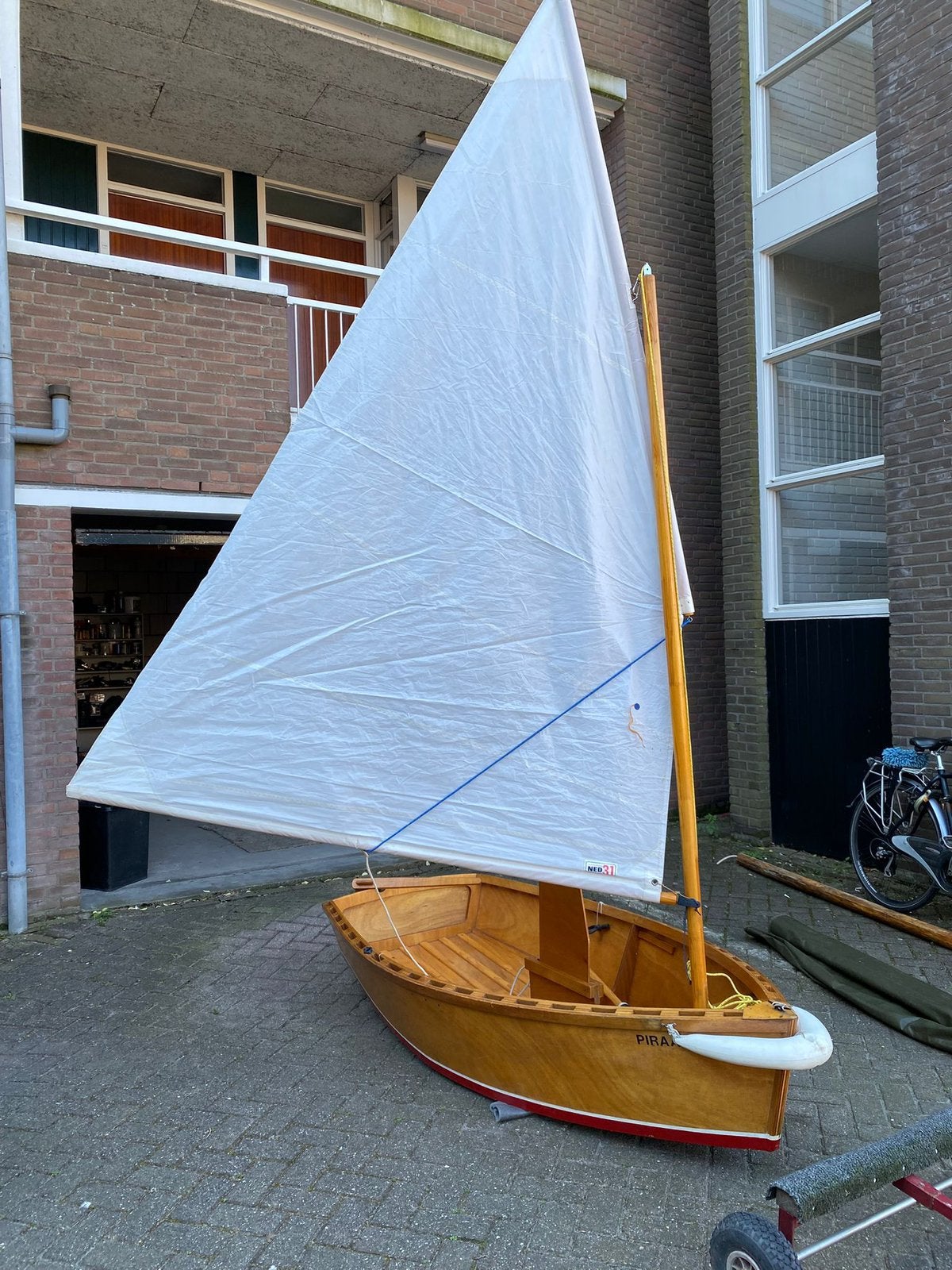 Boot piraatje in goede staat, Watersport en Boten, Zeilen en Zeiltoebehoren, Gebruikt, Ophalen, Minder dan 3 meter, Minder dan 15 m²