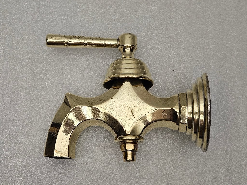 Antieke , decoratieve Waterkraan met hendel, Antiek en Kunst, Antiek | Koper en Brons, Ophalen of Verzenden, Koper