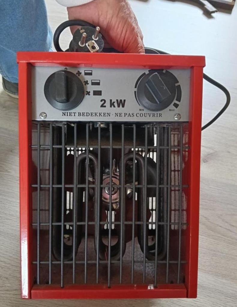 Compacte 2 kW elektrische kachel - Rood, Ophalen
