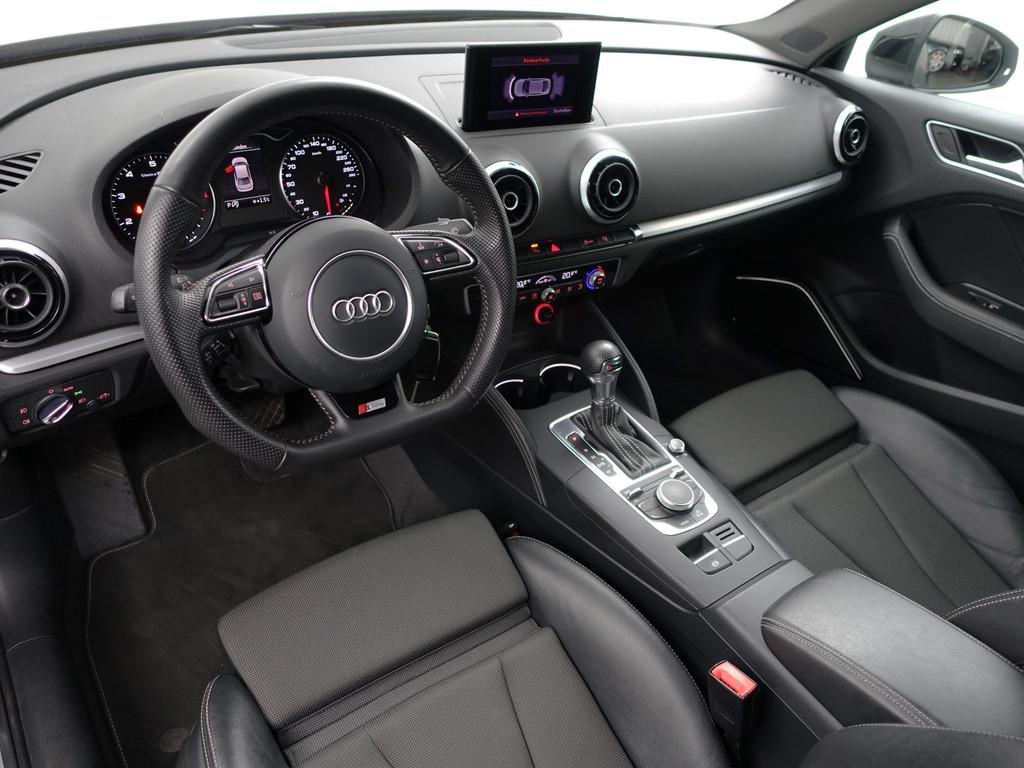 Audi A3 Limousine 1.4 TFSI Pro Line S Aut- NAP 137dkm Dealer, Gebruikt, Met garantie (alle), Zwart, Sedan