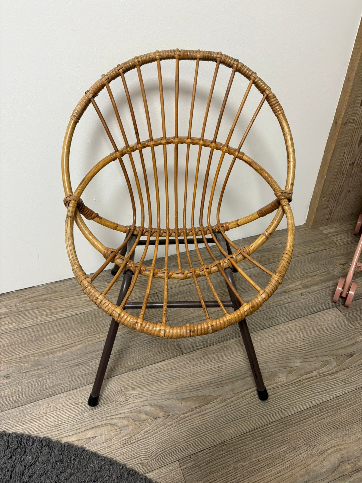 ZGAN kinderstoeltje vintage rotan Rohé Noordwolde, Kinderen en Baby's, Kinderkamer | Tafels en Stoelen, Ophalen of Verzenden, Zo goed als nieuw