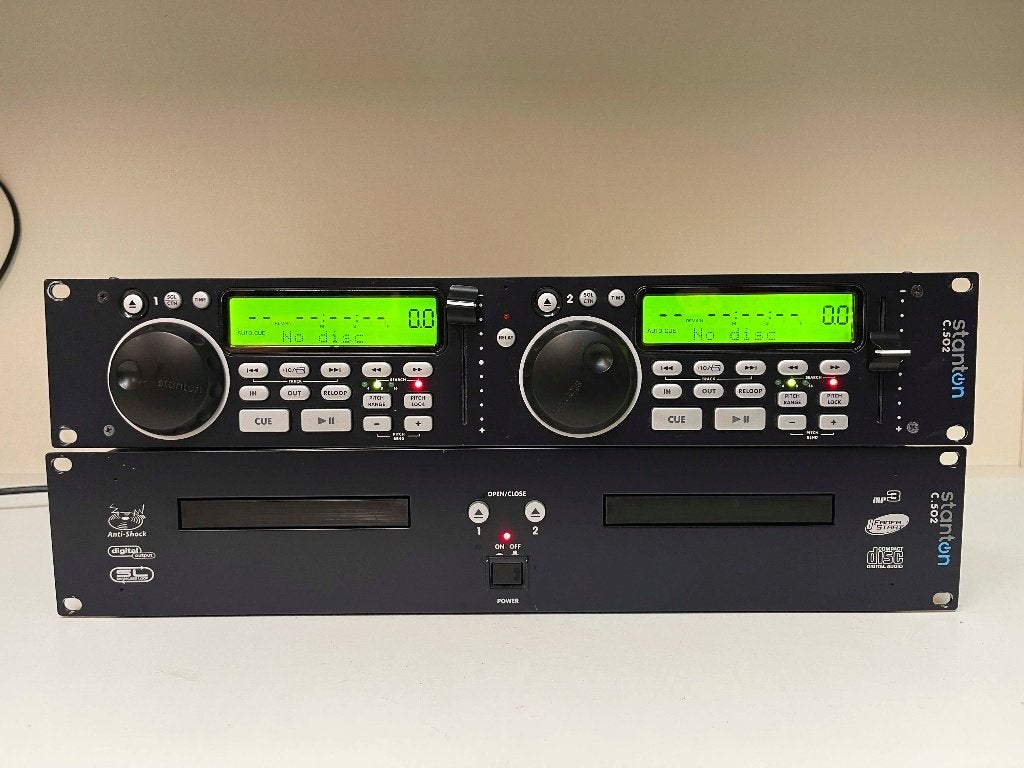 Stanton C.502 dubbele CD/MP3 speler(een CD werk niet), Audio, Tv en Foto, Overige merken, N, Stanton, Ophalen of Verzenden