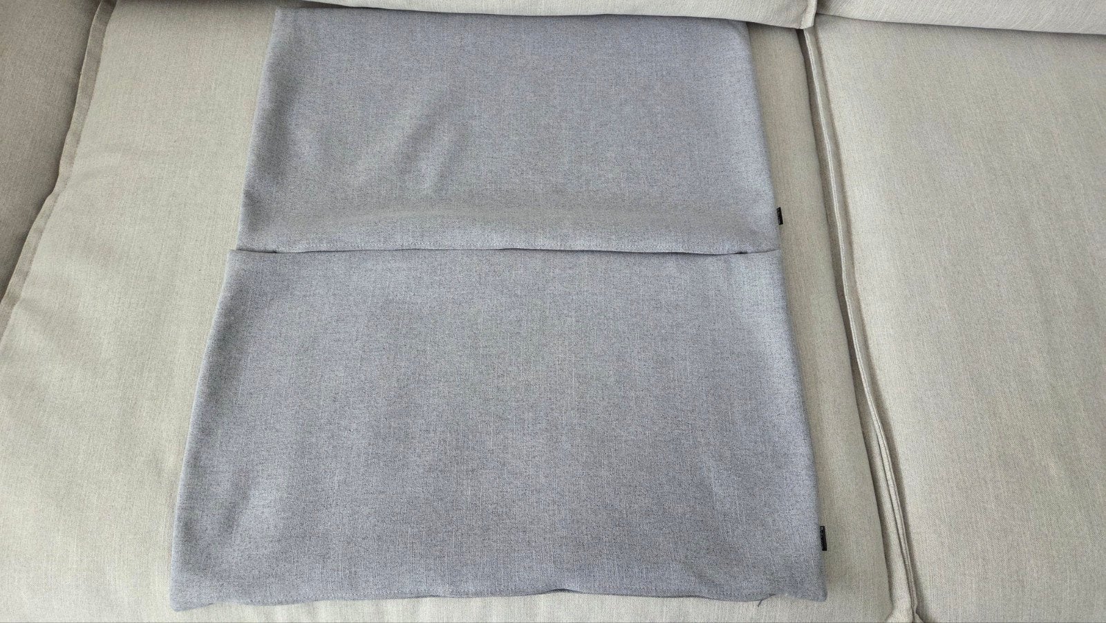 BOLIA classic kussenhoezen 40x70 Baize grijs, Gebruikt, Afneembare hoes, Kussenhoes, Ophalen of Verzenden
