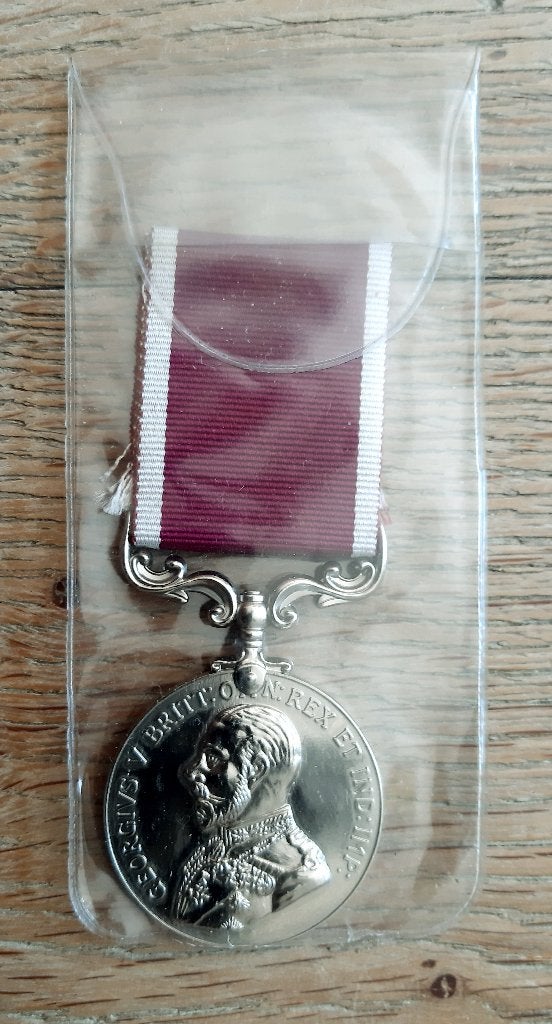 British Army Long Service and Good Conduct Medal George V, Ophalen of Verzenden, Landmacht, Engeland, Lintje, Medaille of Wings