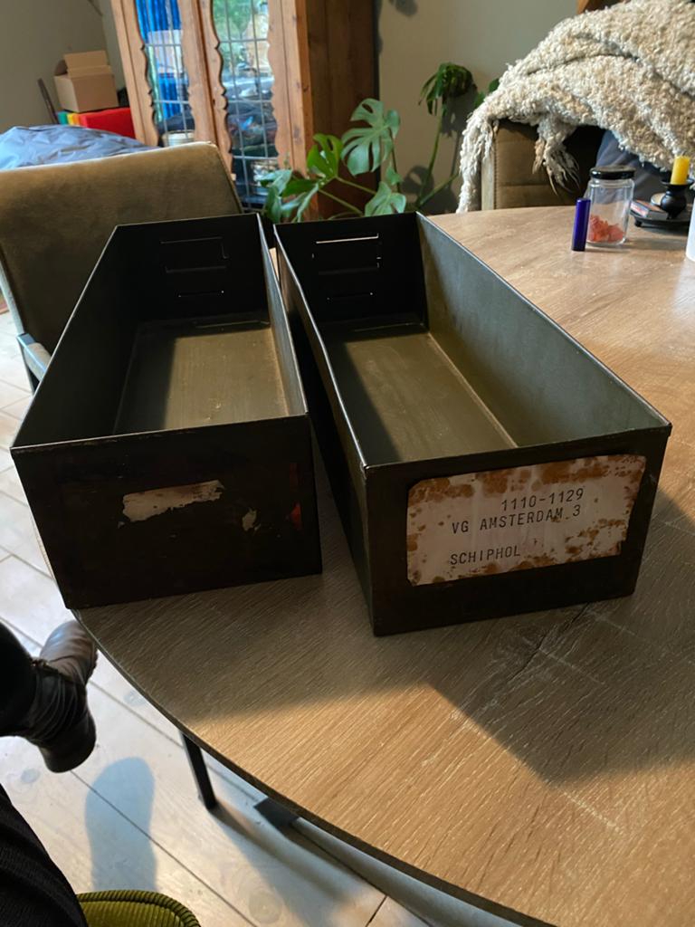 Vintage Groene Archiefbakken Schiphol - Loods 5, Antiek en Kunst, Ophalen of Verzenden