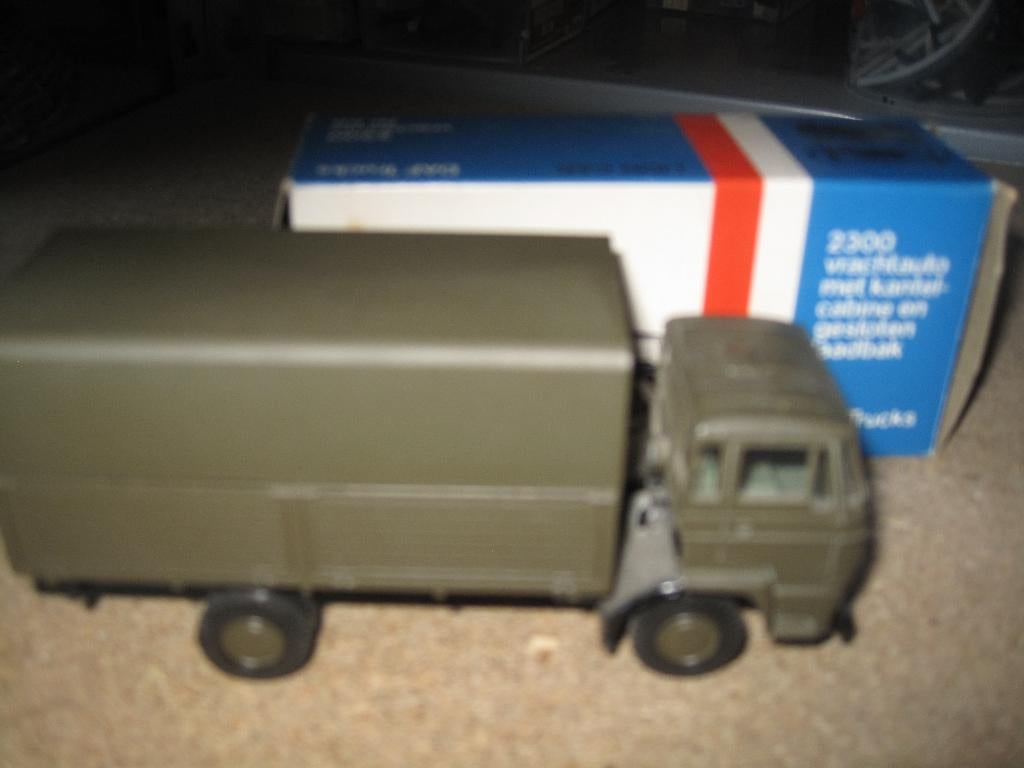 Lion car 68 - Daf 2300 legeruitvoering, Ophalen of Verzenden, Zo goed als nieuw, Bus of Vrachtwagen, Lion Toys