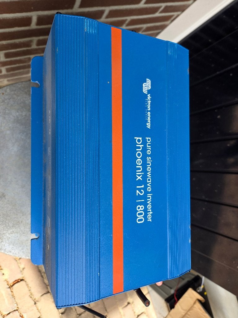 Victron Energy Phoenix 12/800 omvormer, Ophalen, Zo goed als nieuw