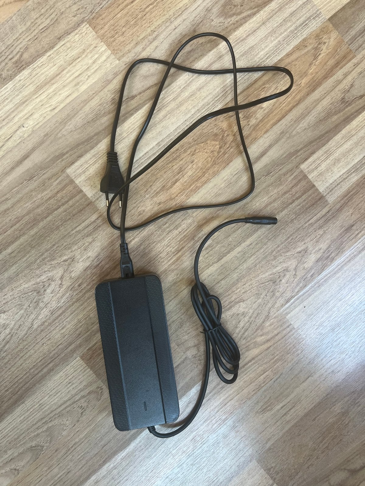 Original TENWAYS CGO600 Pro Charger – New Edition, Ophalen of Verzenden, Gebruikt
