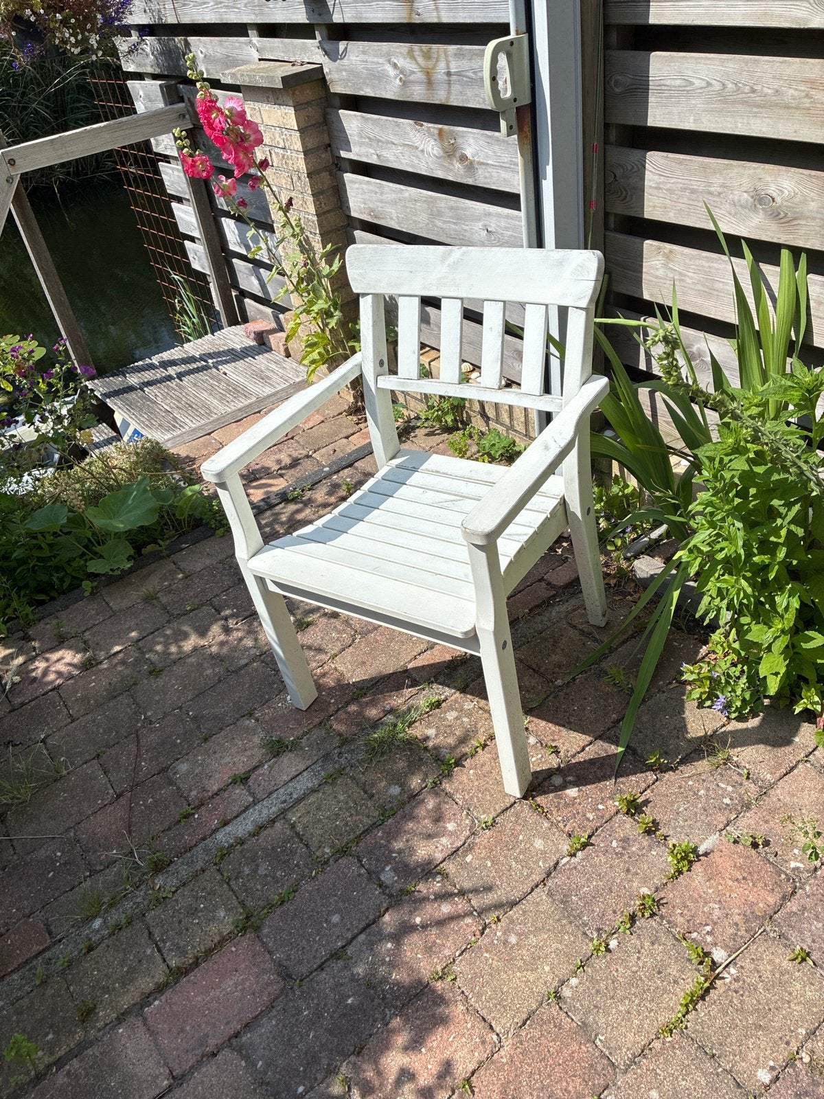 4 zware houten tuinstoelen, Ophalen, Gebruikt, Hout