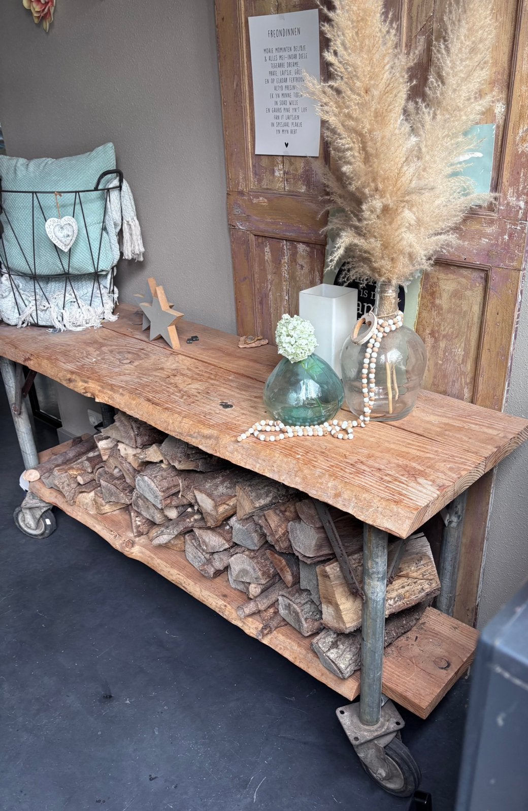 Stoere sidetable, Ophalen, Gebruikt, Overige materialen, 150 tot 200 cm