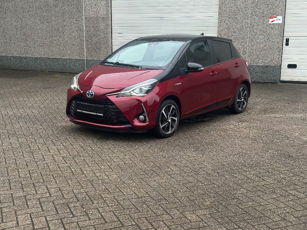 ToyotaYaris Hybrid StyleSelection Aut|80.900 km|Pano|Keyless, Auto's, 1497 cc, 54 pk, Leder en Stof, Bedrijf