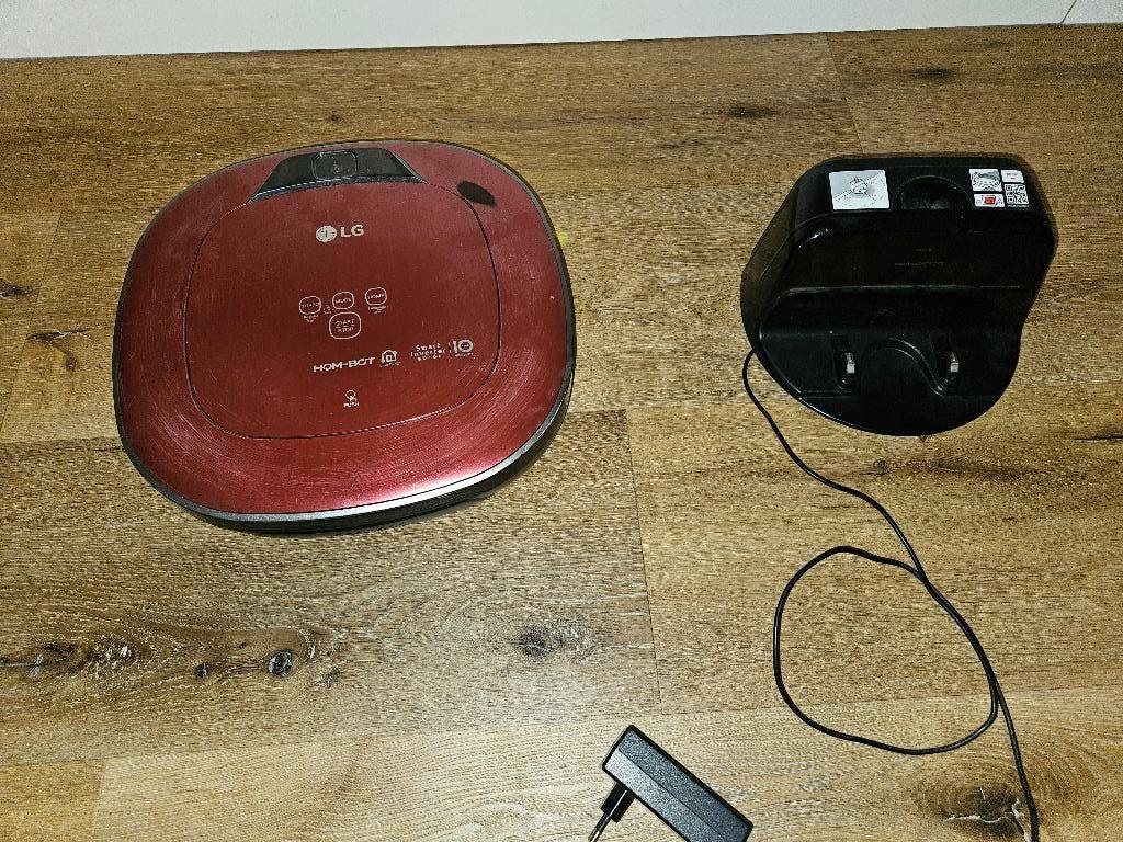 Robotstofzuiger LG Hom-Bot VSR8600RR, Witgoed en Apparatuur, Stofzuigers, Ophalen, Overige merken, Gebruikt, 1600 tot 2000 watt