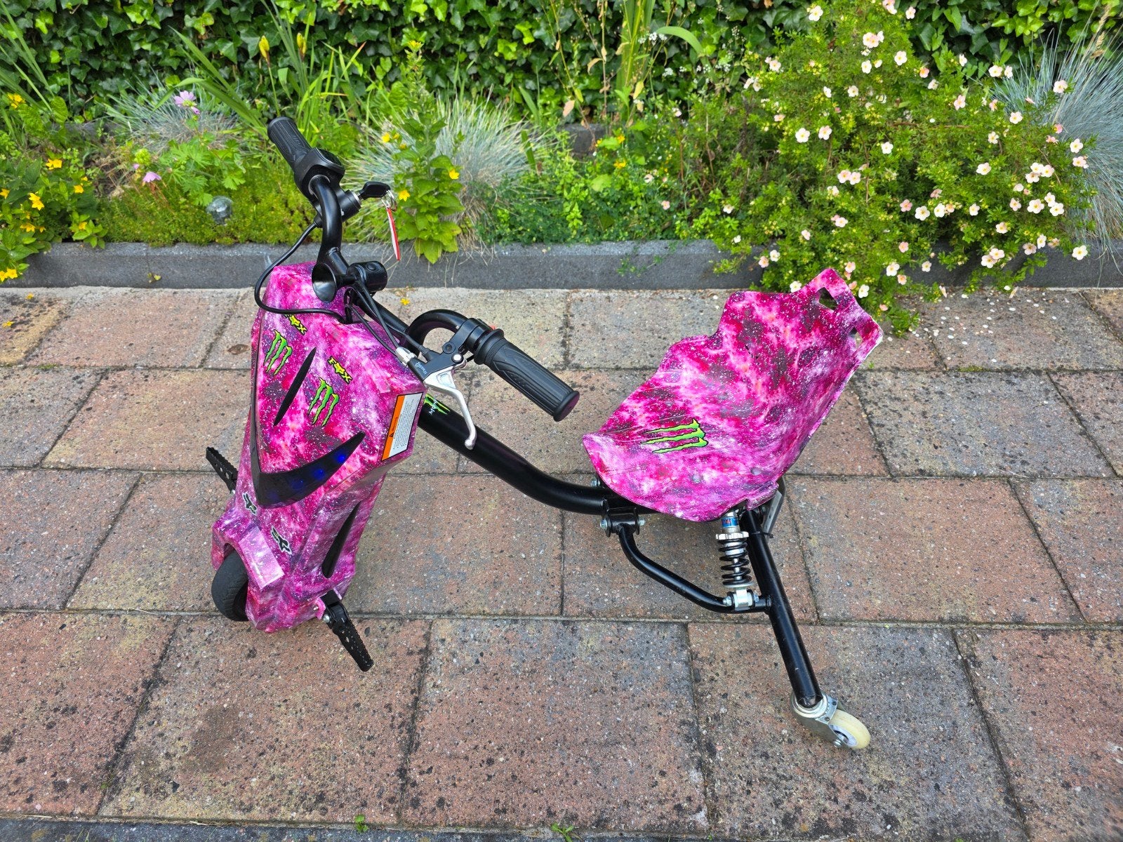 Mooie elektrische Drift Trike - Roze/Zwart, Ophalen, Zo goed als nieuw, Onbekend