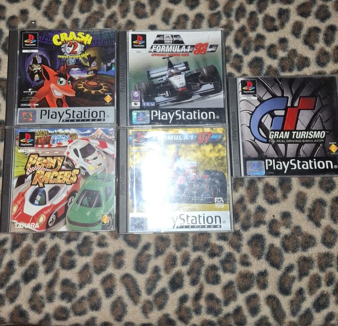 PlayStation 1 Games: Crash Bandicoot, Gran Turismo & Meer, Spelcomputers en Games, Games | Sony PlayStation 1, 1 speler, Racen en Vliegen