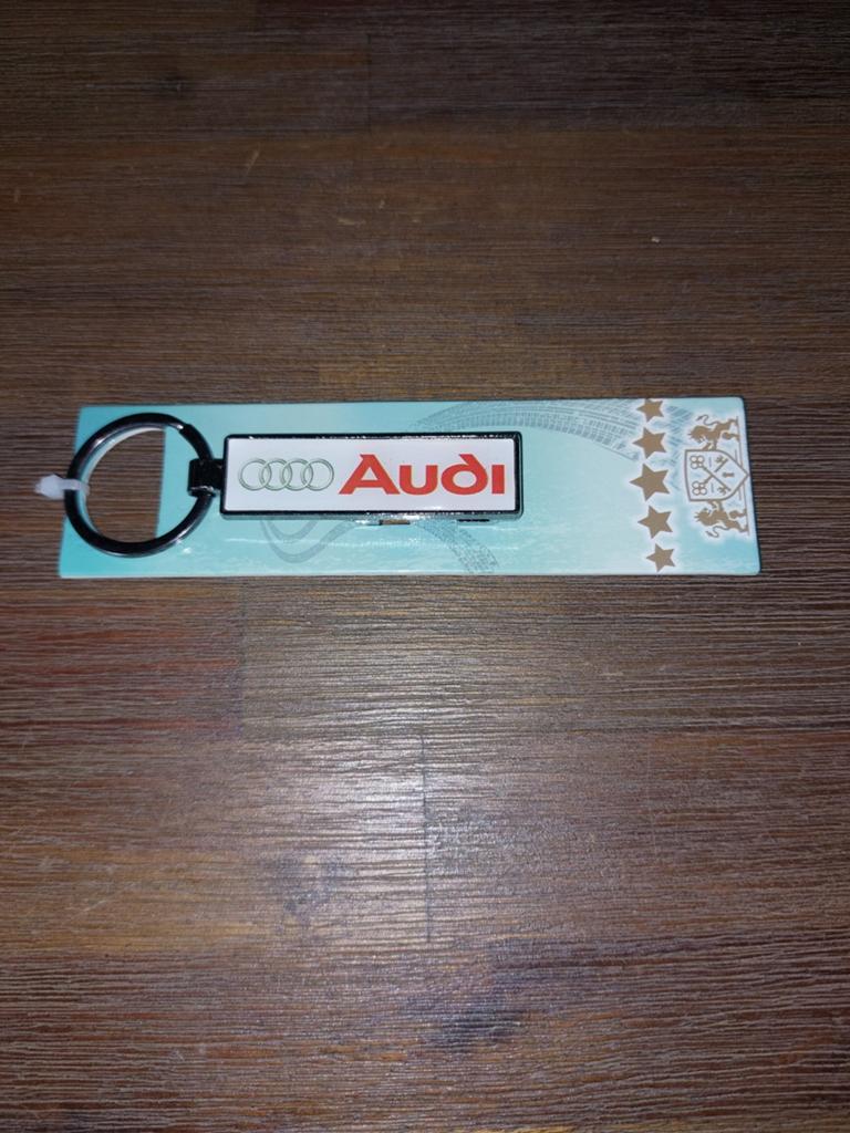 Sleutelhanger nieuw audi, Ophalen of Verzenden, Nieuw, Merk
