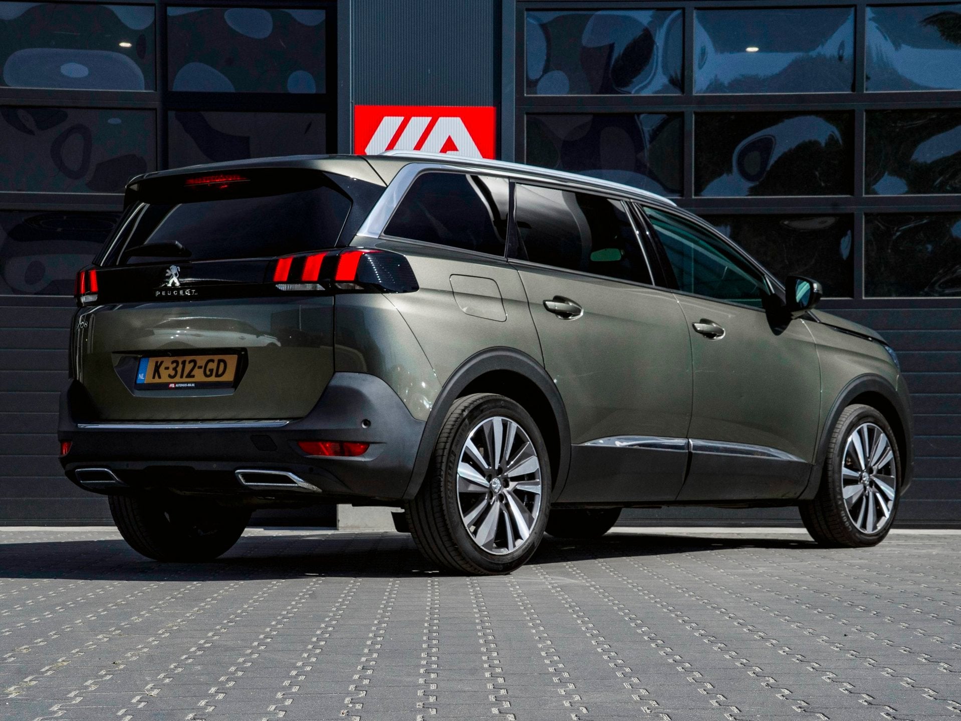 Peugeot 5008 1.2 PureTech Allure | 7P | CAMERA | ELEK KLEP |, Gebruikt, 1199 cc, Automatische klimaatregeling, Origineel Nederlands