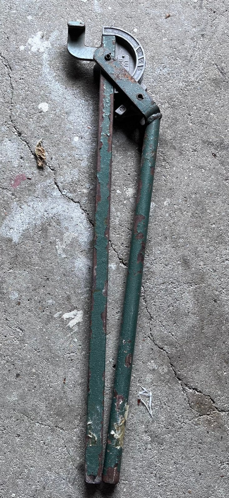 Professionele Pijpenbuiger / buigijzer Lubot 12 mm, Ophalen, Zo goed als nieuw