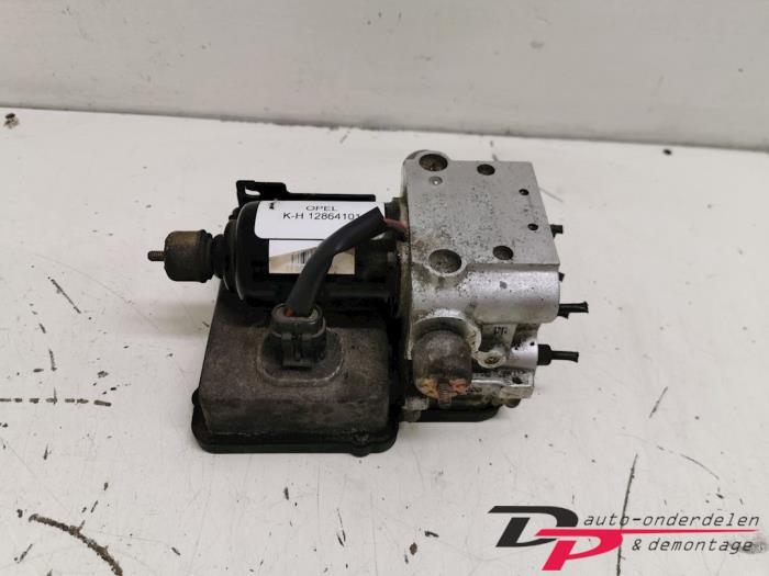 ABS Pomp van een Opel Vectra, Gebruikt, -, -, Opel