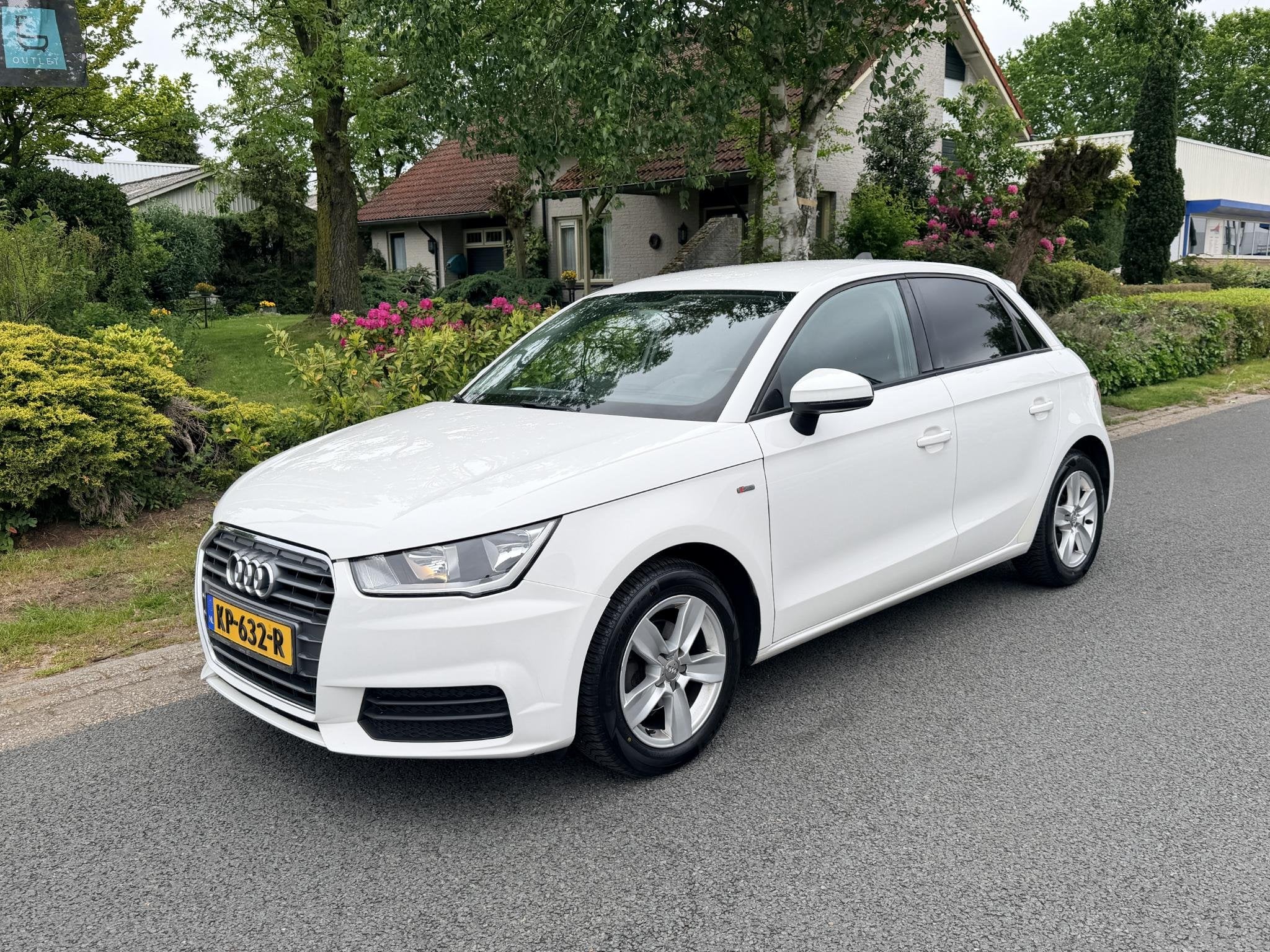 Audi A1 Sportback 1.0 TFSI 95PK S-Line•Airco•Cruise, Auto's, Audi, Voorwielaandrijving, Stof, 95 pk, Wit