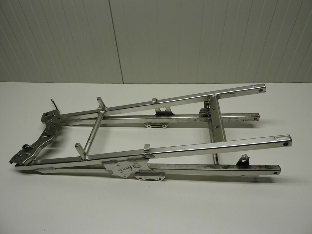 CBR600F 1999 - 2000 Honda Subframe D1-44181