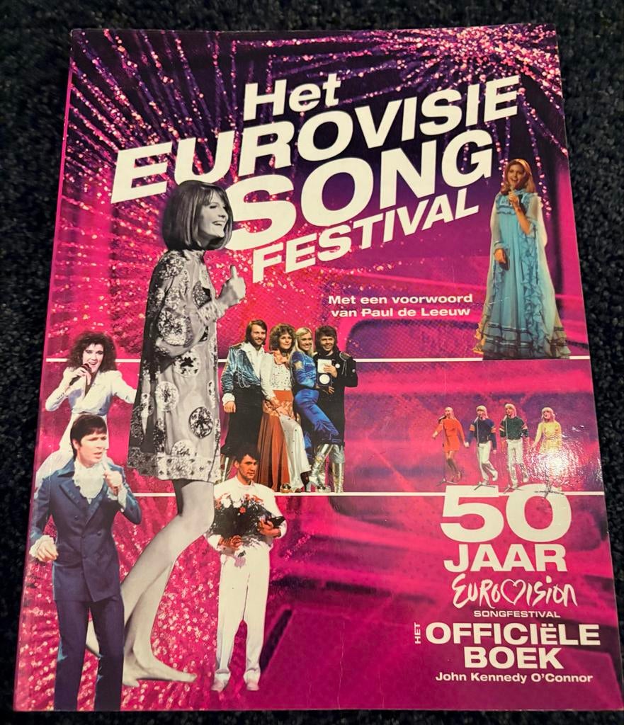 Het Eurovisie Songfestival: 50 Jaar Officieel Boek, Ophalen of Verzenden, Zo goed als nieuw, Media
