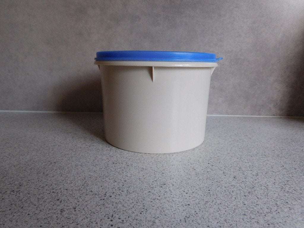 Tupperware Voorraadbus Blauw - 1 Ltr, Blauw, Ophalen of Verzenden, Bus of Trommel, Met deksel