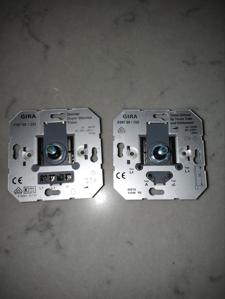 2 Gira inbouw dimmers voor verlichting, Ophalen of Verzenden
