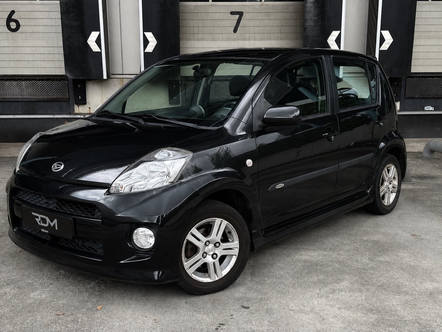 Daihatsu Sirion Sport 1.3 |Airco|Sportpakket|2 Sleutels|, Auto's, Daihatsu, Voorwielaandrijving, 40 €/maand, 4 cilinders, Zwart