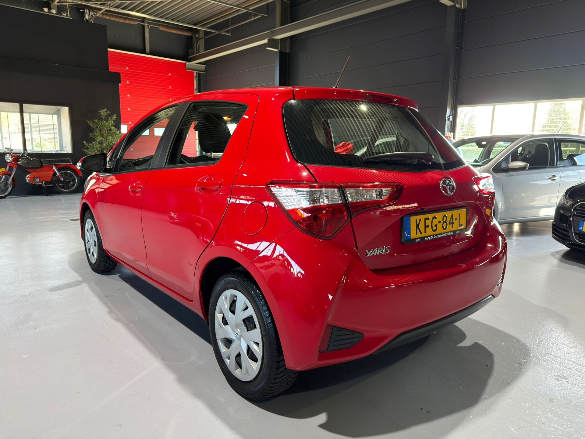 Toyota Yaris 1.0 VVT-i Comfort Dealeronderhouden |1ste Eignr, Auto's, Toyota, Voorwielaandrijving, Stof, Gebruikt, Euro 6