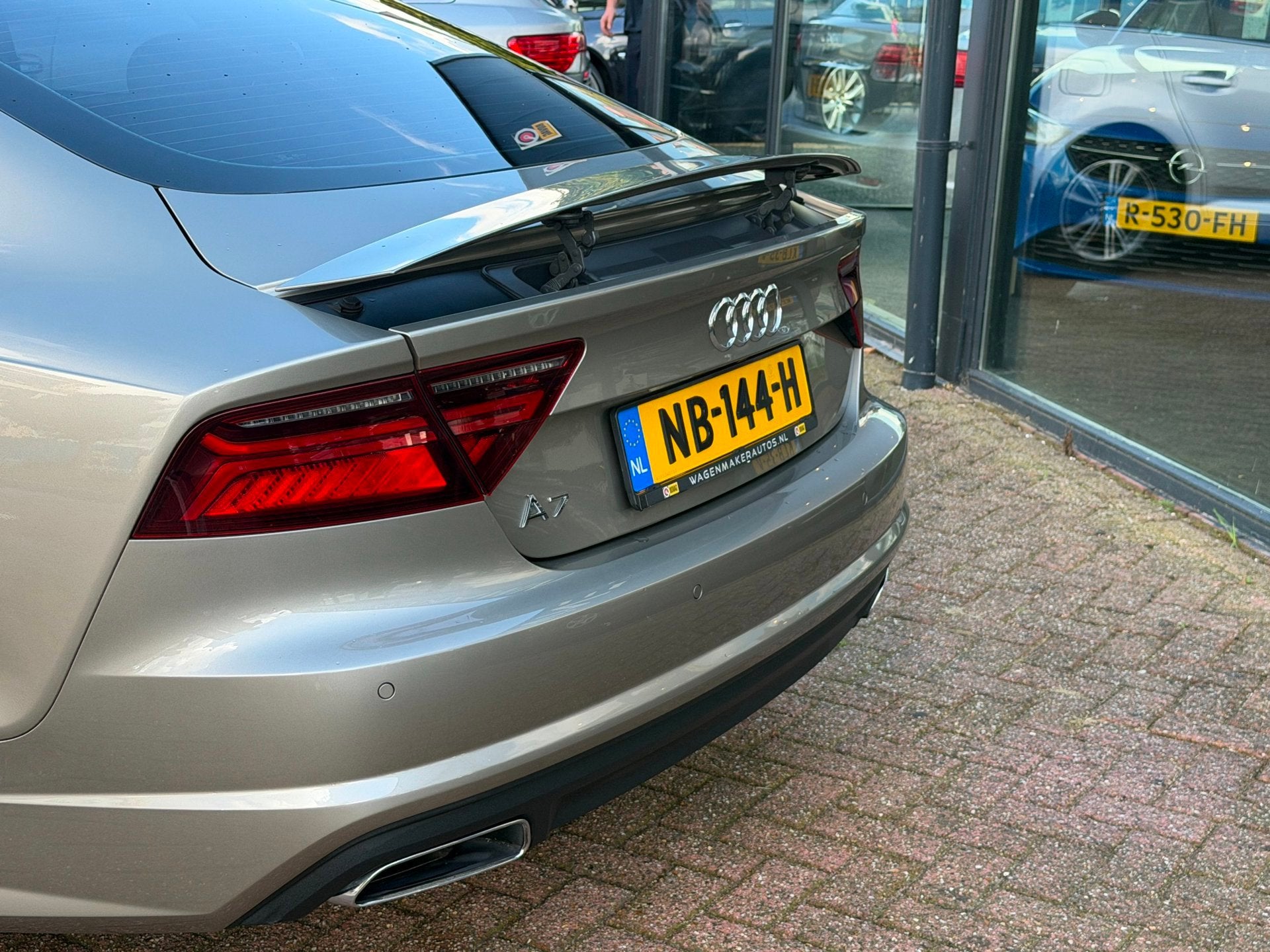 Audi A7 Sportback 1.8 TFSI Pro Line Plus AUT|Leder|NAV|Cam, Auto's, Dealer onderhouden, Gebruikt, 4 stoelen, Bedrijf