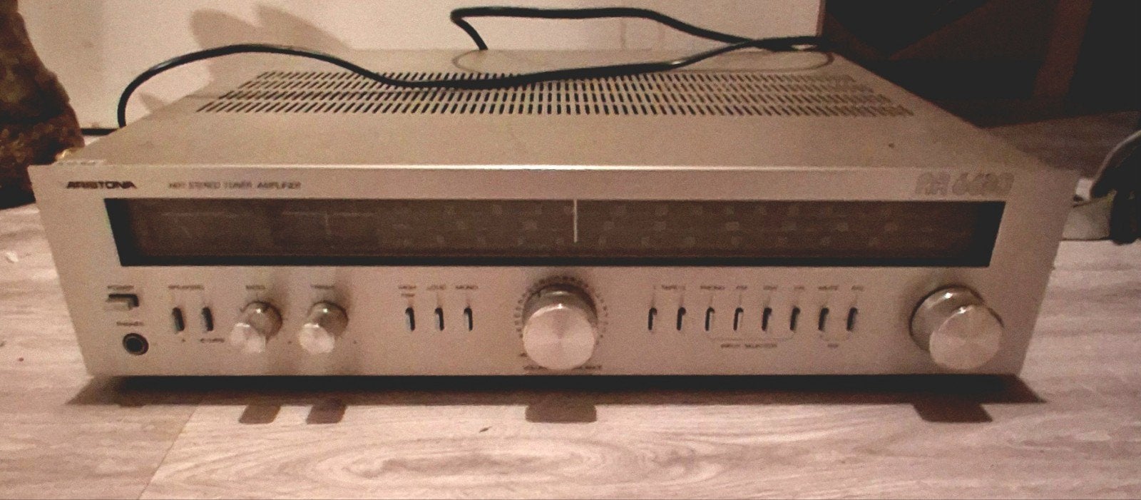 Aristona AR 6630 HIFI Stereo Tuner Versterker, Overige merken, Gebruikt, Ophalen of Verzenden, 120 watt of meer