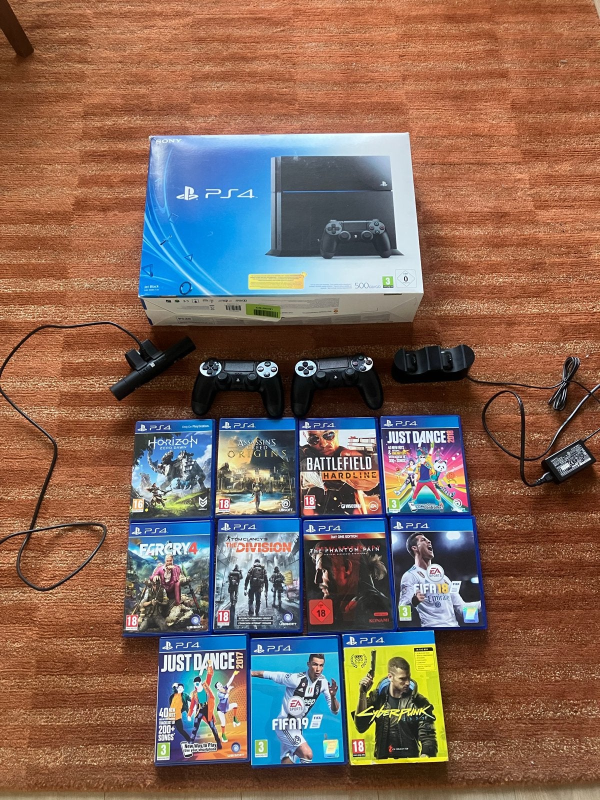 Ps4 500gb, 2 controlllers + dock, 11 games en camera, Met 2 controllers, Nieuw, Ophalen of Verzenden, Original