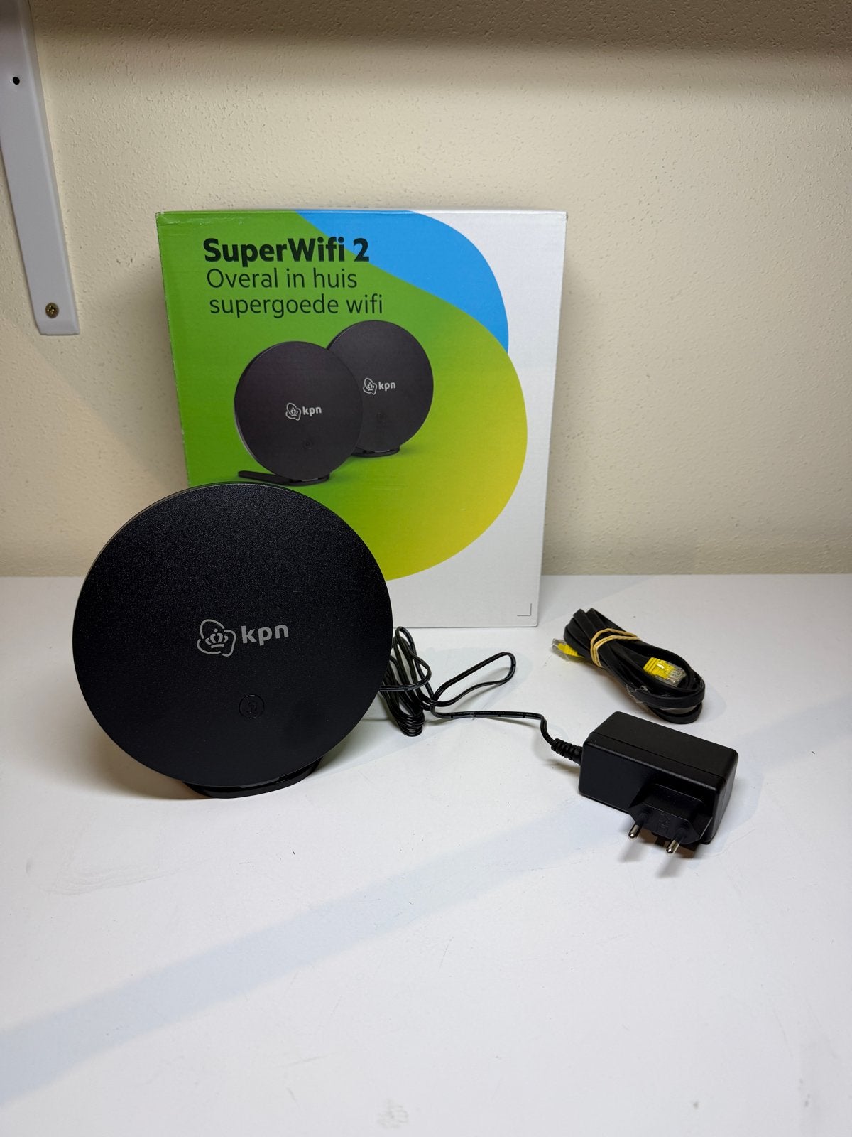 KPN SuperWifi 2 - Overal in huis supergoede wifi, Computers en Software, Routers en Modems, Ophalen of Verzenden, Zo goed als nieuw