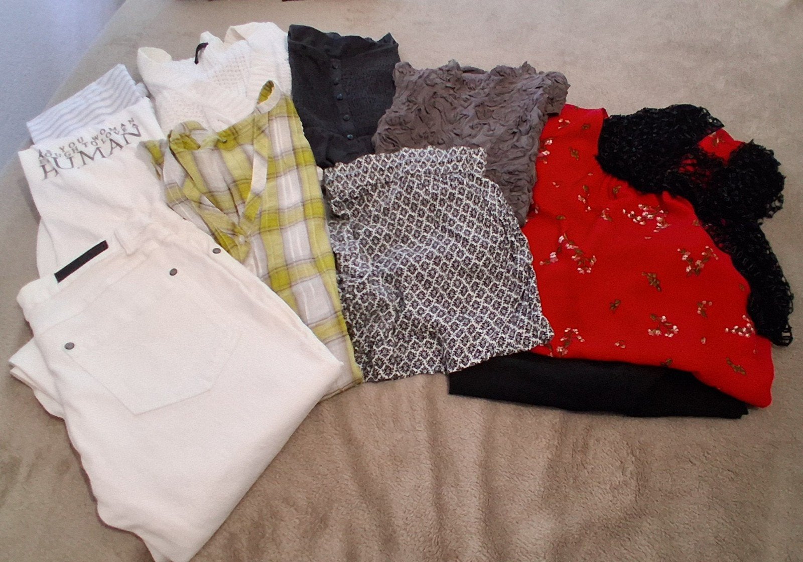 kledingpakket dames mt 40-42  stuks! topjes shorts vestjes, Verzenden, Zo goed als nieuw, Maat 42/44 (L)