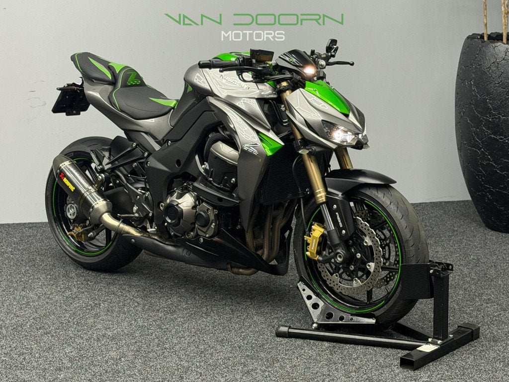 Kawasaki Z 1000 ABS | Akrapovic | Special Edition | 9DKM! |, LED Verlichting, Info@vandoornmotors.nl, Kraaivenstraat 23-5
5048AB  TILBURG, NL