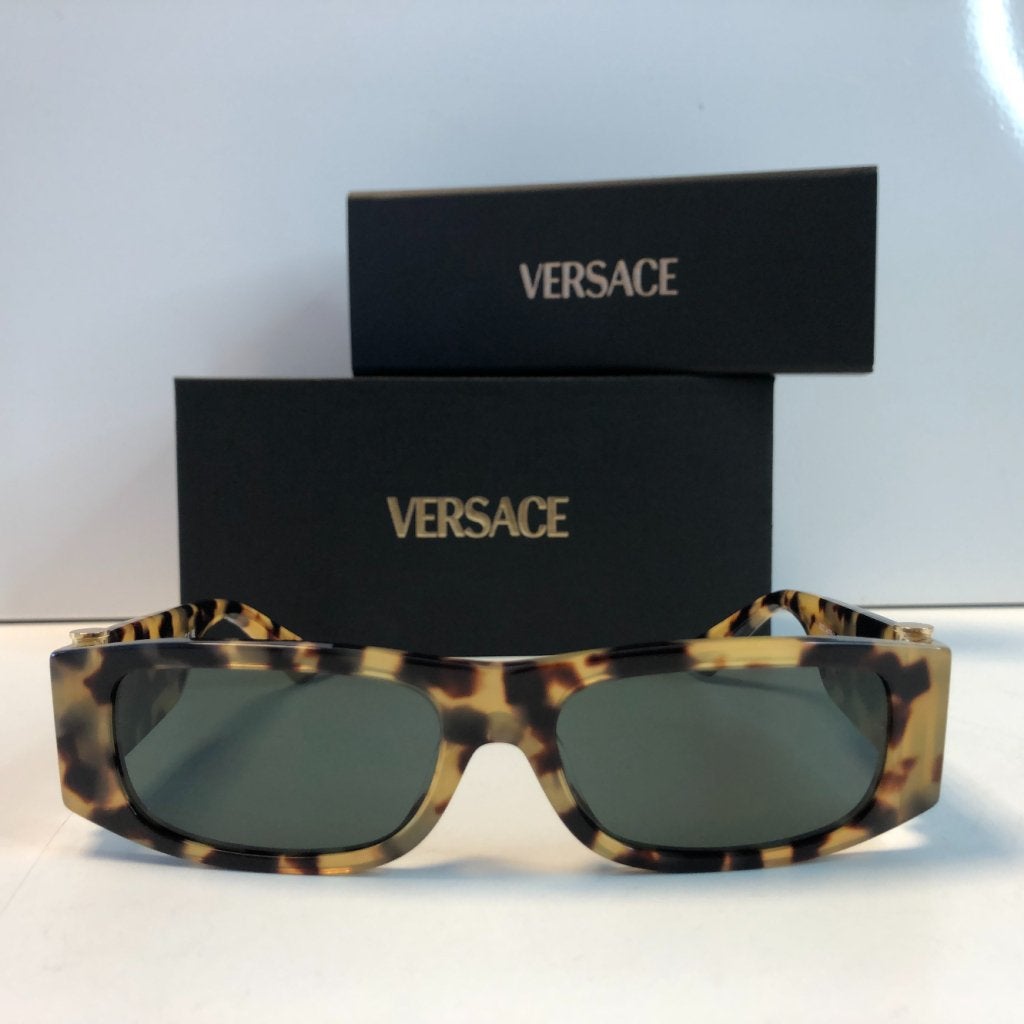 Versace MOD 4476U Dameszonnebril | ZGAN, Versace, Zo goed als nieuw, Support@versace.com, Via GesÃ¹ 12
20121 Milan
Italy