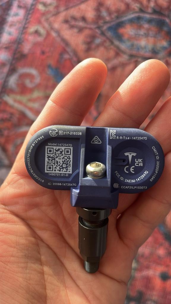 TPMS sensor ORIGINAL Tesla 2021-2026, Ophalen of Verzenden, Gebruikt
