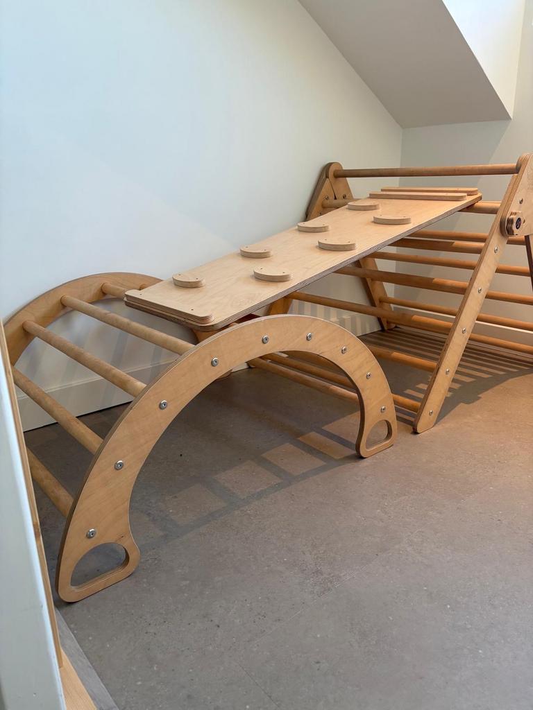 Houten Klimrek met Glijbaan en Klimboog - Montessori Speelse, Kinderen en Baby's, Ophalen, Gebruikt, Klimwand, Aanbouwonderdeel
