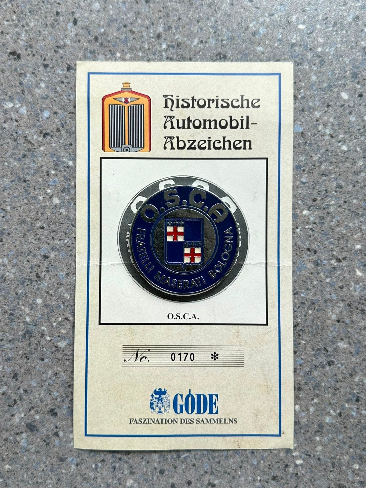 Maserati embleem, Ophalen of Verzenden, Nieuw, Merk