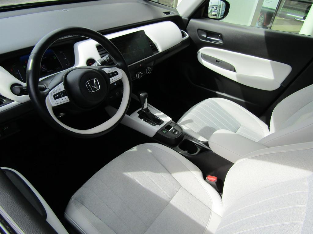 Honda Jazz 1.5 i-MMD 109pk Hybrid CVT Executive, Trekhaak, A, Automaat, Blauw, Leder en Stof, Elektronische parkeerrem