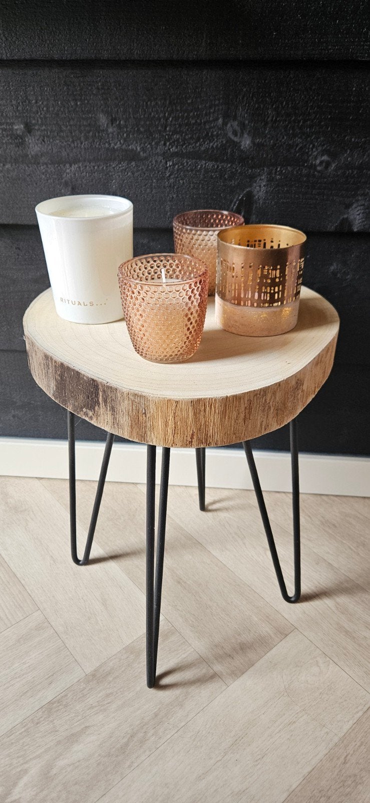 Bijzettafel van boomstam met haarspeldpoten, Ophalen, Minder dan 45 cm, Minder dan 55 cm, Rond