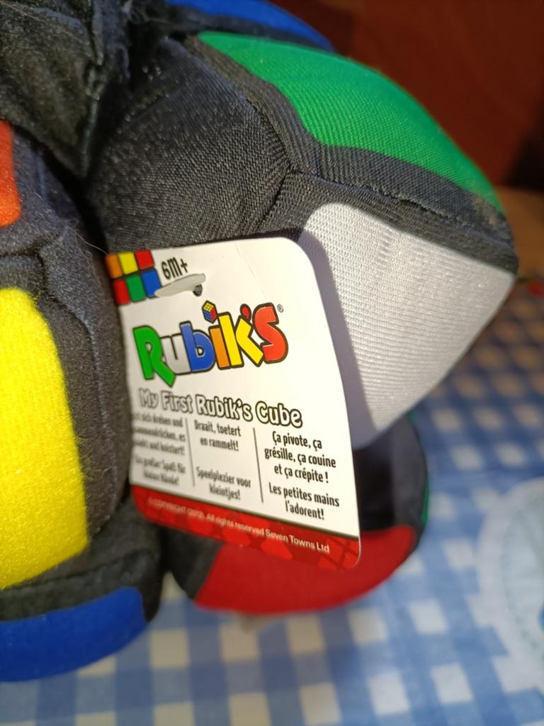 Rubiks kubus knuffel echt draaiend 14 cm NIEUW met kaartje, Ophalen of Verzenden, Nieuw, Overige typen