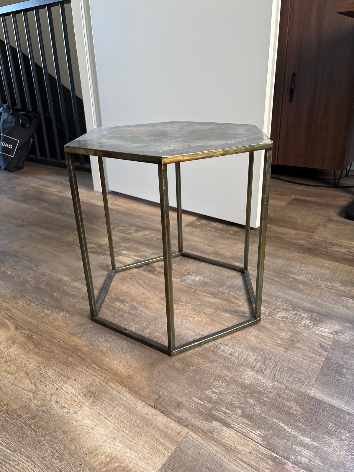 Messing bijzettafel, Huis en Inrichting, Minder dan 55 cm, Gebruikt, Metaal of Aluminium, Overige vormen