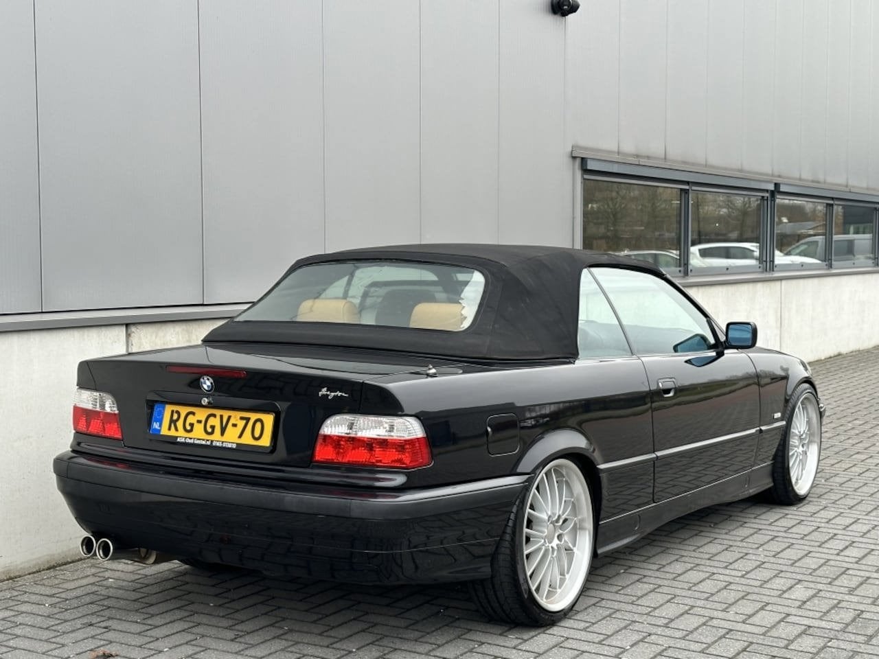 BMW 3-serie Cabrio 318i Executive | Origineel NL | 2de Eigen, Auto's, BMW, Euro 2, 1345 kg, Achterwielaandrijving, Gebruikt